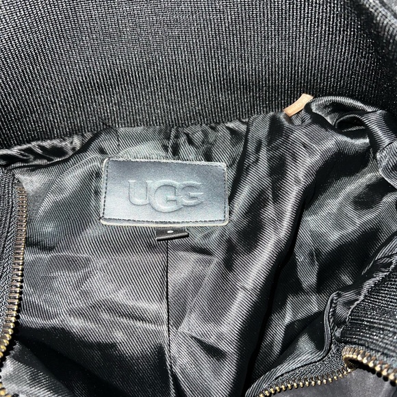 Ugg Izzie Puffer Jacket in Black Size Small - Picture 9 of 15